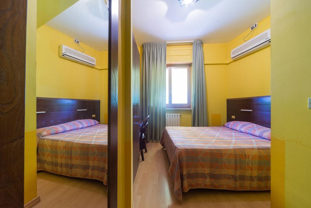 Fara San Martino Hotel Del Camerlengo חדר תמונה
