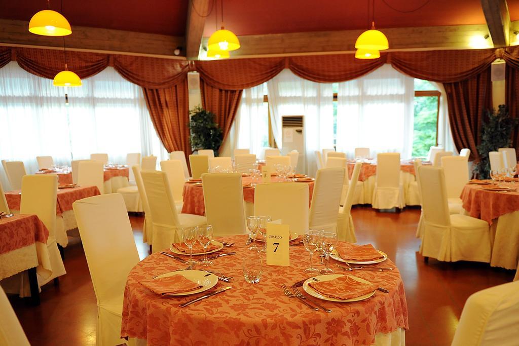 Fara San Martino Hotel Del Camerlengo מראה חיצוני תמונה